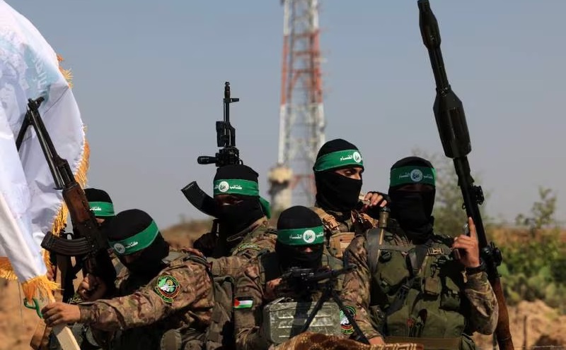 SIAPA PENCEROBOH: HAMAS ATAU ISRAEL?