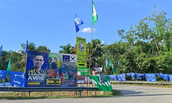 BERSATU BERDUKA DI NENGGIRI, PAS YANG BERASAP