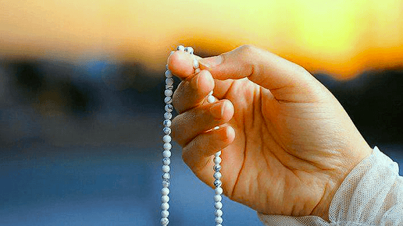 SELAWAT JIBRIL: BACAAN, WAKTU MENGAMALKAN DAN KEUTAMAANNYA