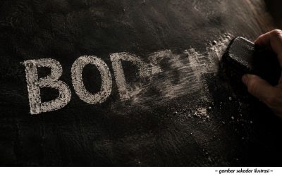 SIAPA YANG BODOH?